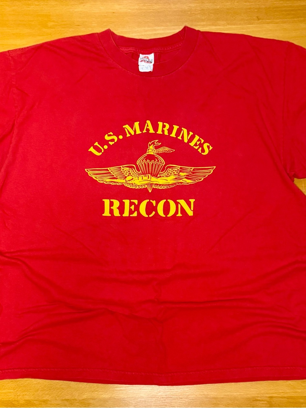 U.S Marines RECON  Red Crewneck T-shirt with Logo Tag